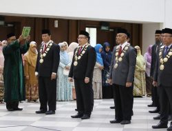 Rektor USK Lantik Pejabat dengan SOTK Baru