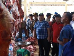 Pemkab Aceh Besar Pantau Harga Daging di Pasar Lambaro