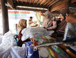 Dharma Wanita UIN Ar-Raniry Gelar Bazar dan Pangan Murah