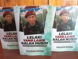 Mantan Panglima GAM Linge, Tulis Buku Lelaki Yang Lahir Salah Musim