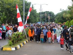 Dua Ribuan Peserta Ikut Jalan Sehat Milad ke-60 UIN Ar-Raniry