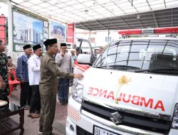 Gampong Lamdingin Terima Mobil Ambulans dari Ketua DPRK Banda Aceh