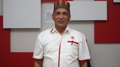 Oknum Mulai Bermain, Kibarkan Bendera Bulan Bintang di Kantor Gubernur