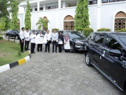 BTN Syariah Hibah Empat Unit Mobil Xpander Untuk UIN Ar-Raniry