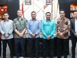 DPRA Sampaikan Situasi Kekinian Aceh Saat Terima Staf Kedubes Inggris
