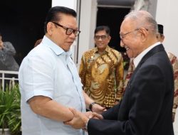 Ditemui Agung Laksono, Wali Nanggroe Titip Pesan kepada Presiden RI