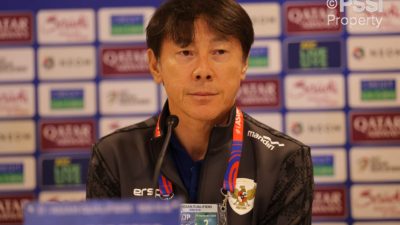 Beda Nasib Antara Shin Tae-yong dan Kim Sang-sik