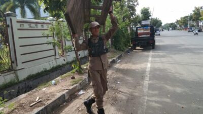 Membandel, Satpol PP WH Kota Banda Aceh Tertibkan PKL