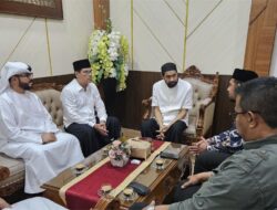 Gubernur Aceh Terima Rektor UIN Ar-Raniry Bahas Kunjungan Dubes UEA