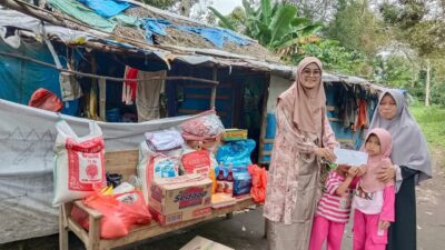 ISNU Aceh Salurkan Baju Lebaran untuk Sahabat Yatim di Aceh