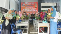 Ibu-Ibu Kuta Alam Antusias Ikuti Training Aqua Plant