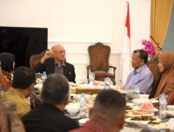 Malik Mahmud dan Hamid Awaluddin, Bahas Rencana Penambahan Batalyon TNI di Aceh
