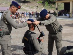 Kapolda Aceh Tutup Tradisi Pembaretan Brimob Remaja