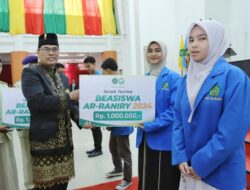Islamic Trust Fund UIN Ar-Raniry Salurkan Bantuan UKT Rp1,5 Miliar