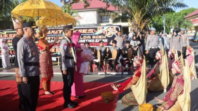 Kapolda Baru Brigjen Marzuki Ali Basyah Disambut Ranup Lampuan
