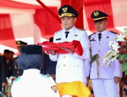 Upacara Penurunan Bendera Dipimpin Wakil Gubernur