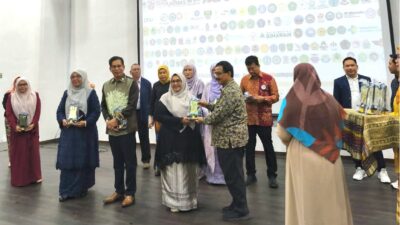 Dua Profesor Aceh Raih Penghargaan Internasional di Malaysia