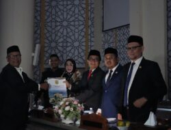 Listrik Padam, DPRK Banda Aceh Tetap Gelar Sidang Paripurna