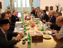 Rusia dan Wali Bahas Langkah Implementasi Kerja Sama Multi Sektor