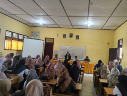 352 Guru dan Relawan Dapat Pelatihan Psychological First Aid