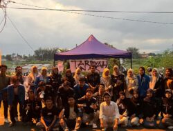 Tarbiyah UIN Ar-Raniry Salurkan Donasi untuk Warga Terdampak Banjir