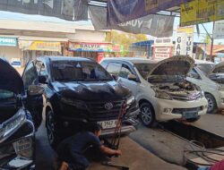 Jelang Mudik Lebaran, Bengkel Mobil di Banda Aceh Diserbu Warga