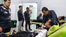 Bawaslu Aceh Barat Donor Darah di RSU Cut Nyak Dien