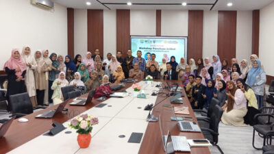 Guru Besar Asal Malaya Bedah Strategi Tembus Jurnal Internasional