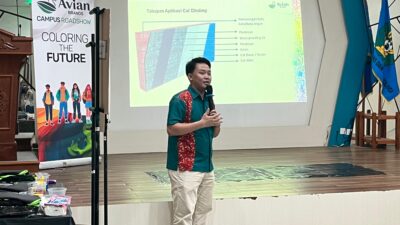 Mahasiswa Arsitektur UIN Ar-Raniry Belajar Teknologi Cat dan Desain
