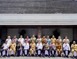 Mualem Hadiri Forum Dialog Menko Polkam Jaga Stabilitas Politik