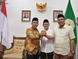 Didamaikan Wagub, Bupati–Wakil Bupati Pidie Jaya Berangkulan