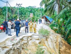 Wagub Aceh Tinjau Jalan Rusak dan PDAM di Aceh Tamiang
