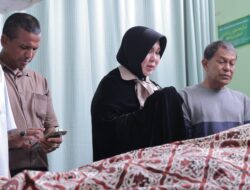 Illiza Menangis di Sisi Abu Doto, Aceh Kehilangan Putra Terbaiknya