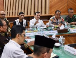 Rusuh di Hari Damai, Persoalan Bendera Dikonsultasikan ke Mendagri