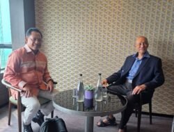 Mendagri Tito Jenguk Wali Nanggroe, Bawa Salam dan Doa Presiden Prabowo