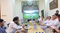 Mualem Minta Dukungan Mentan Pulihkan Sawah dan Kebun Rusak