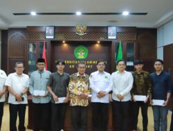 Enam Mahasiswa UIN Ar-Raniry Terima Beasiswa Amal Salih