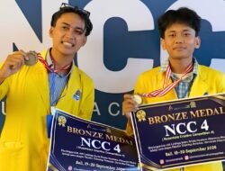 Mahasiswa UTU Raih Dua Medali di Kompetisi Esai Nasional